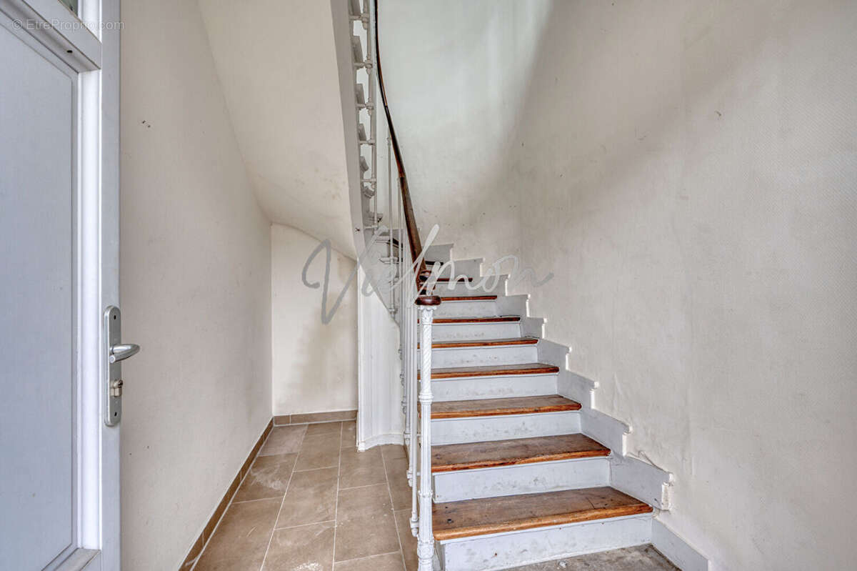 Appartement Versailles 2 pièce(s) 52.44 m2 - photo 11