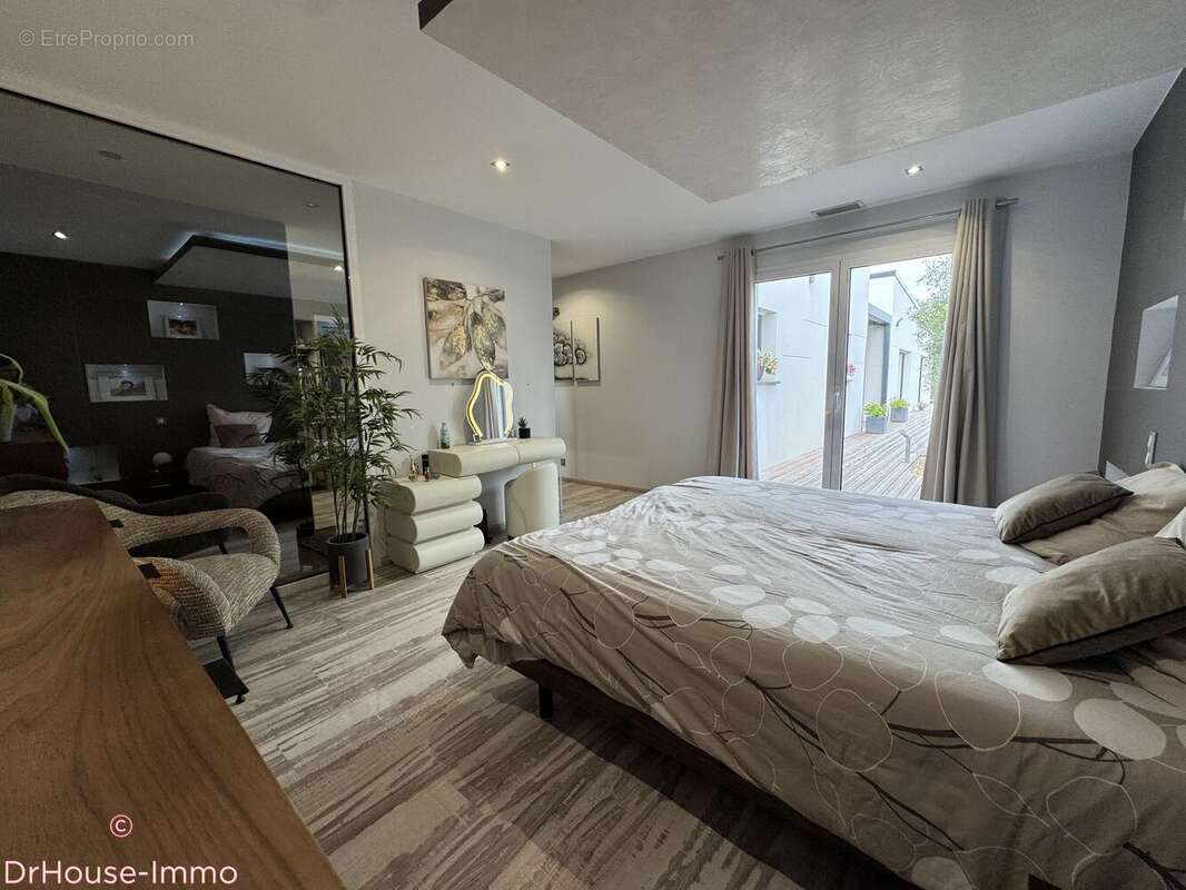 Maison 250 m² à Boulazac  - photo 39