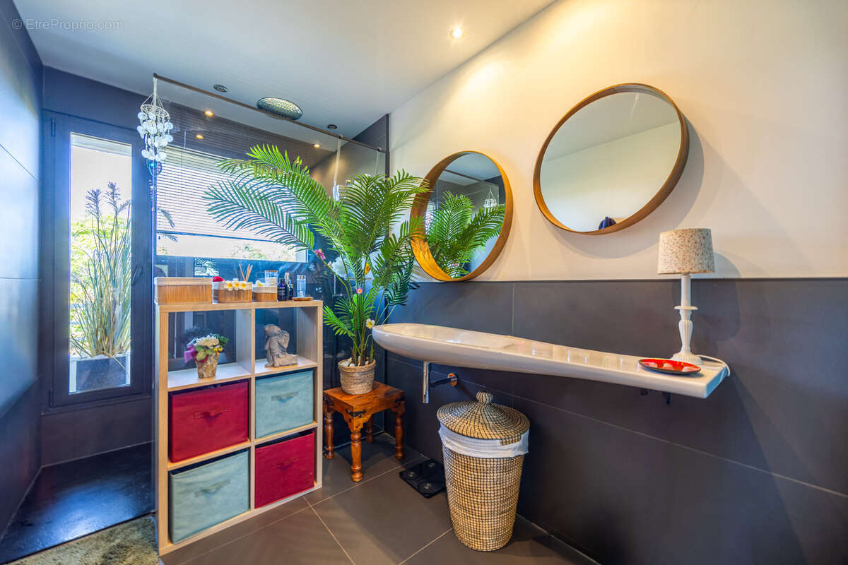 Appartement à SANARY-SUR-MER