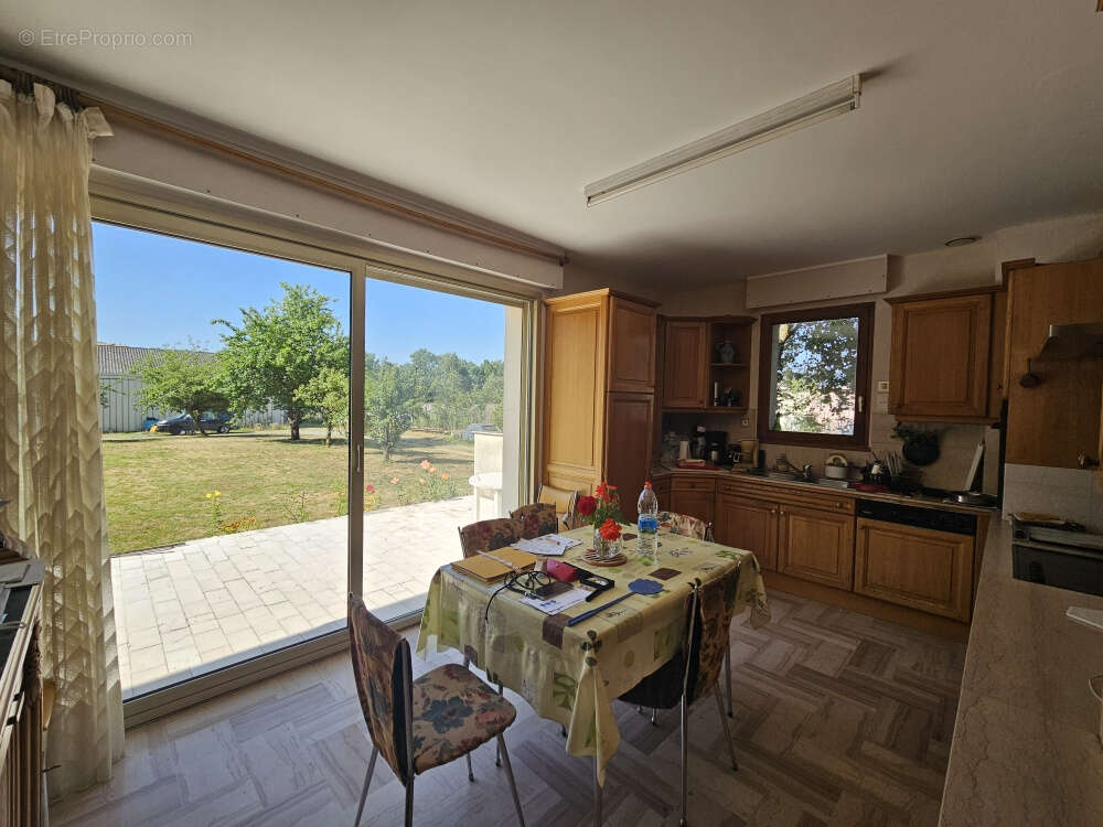 Maison à VERN-SUR-SEICHE