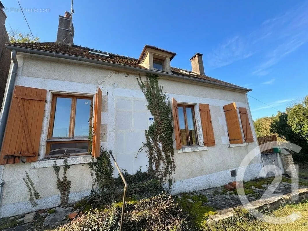 Maison à LA CHAPELLE-SAINT-ANDRE
