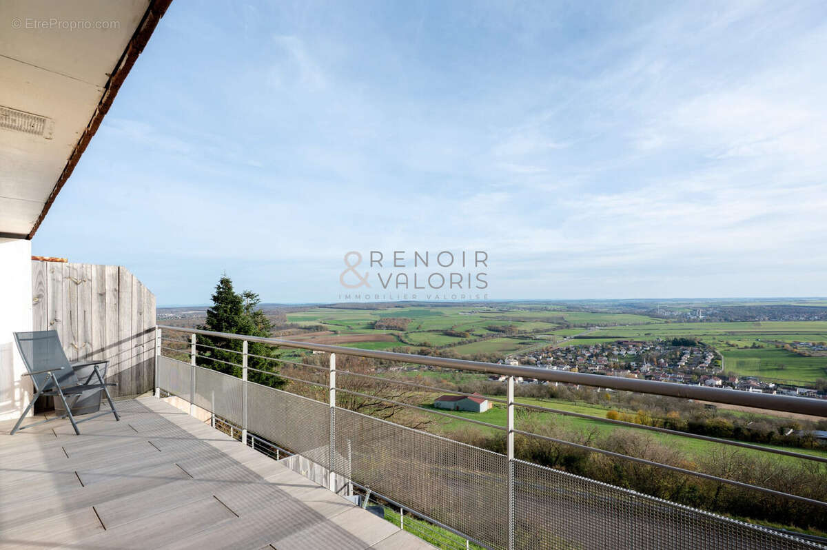 Maison à BAINVILLE-SUR-MADON