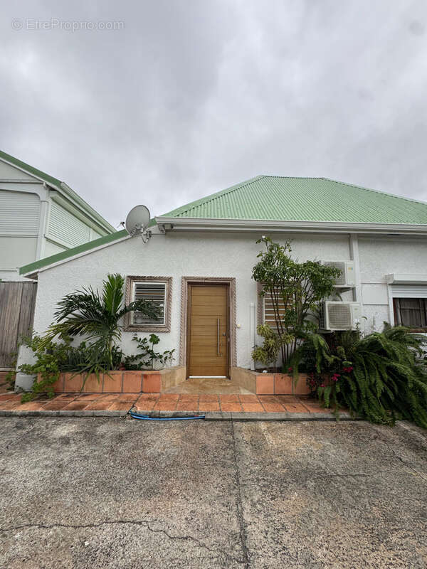 Maison à SAINT-MARTIN