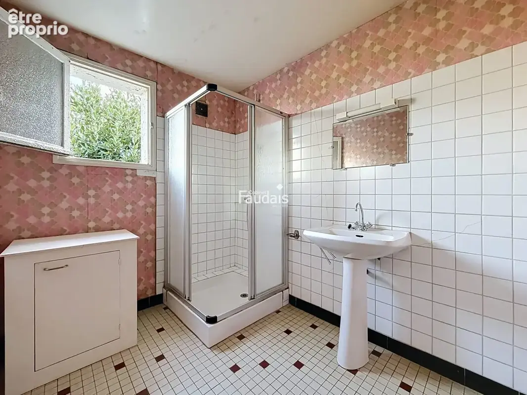 Maison 5 pièces 132 m² à vendre à Creances (50710) - photo 5