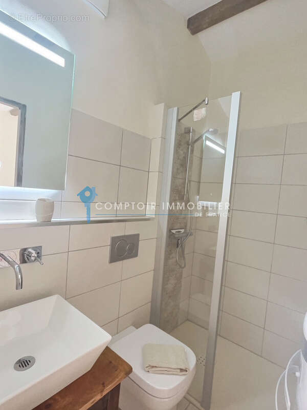 Maison à SAINT-SATURNIN-LES-APT