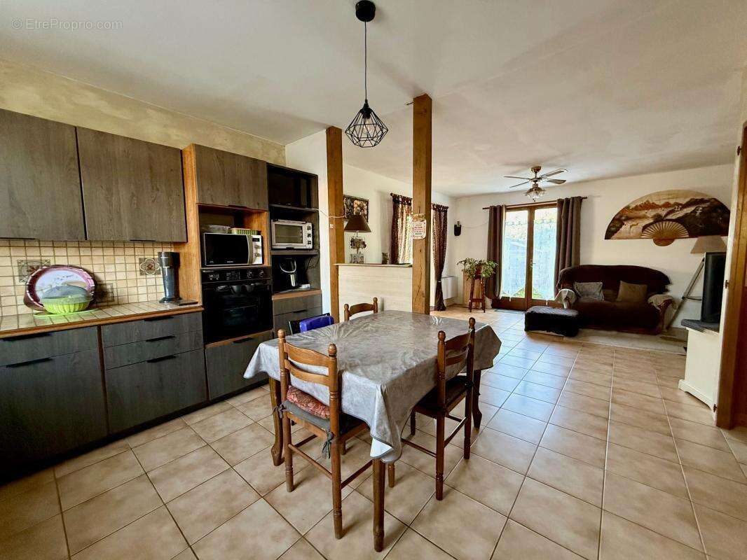 Maison à ESNANDES