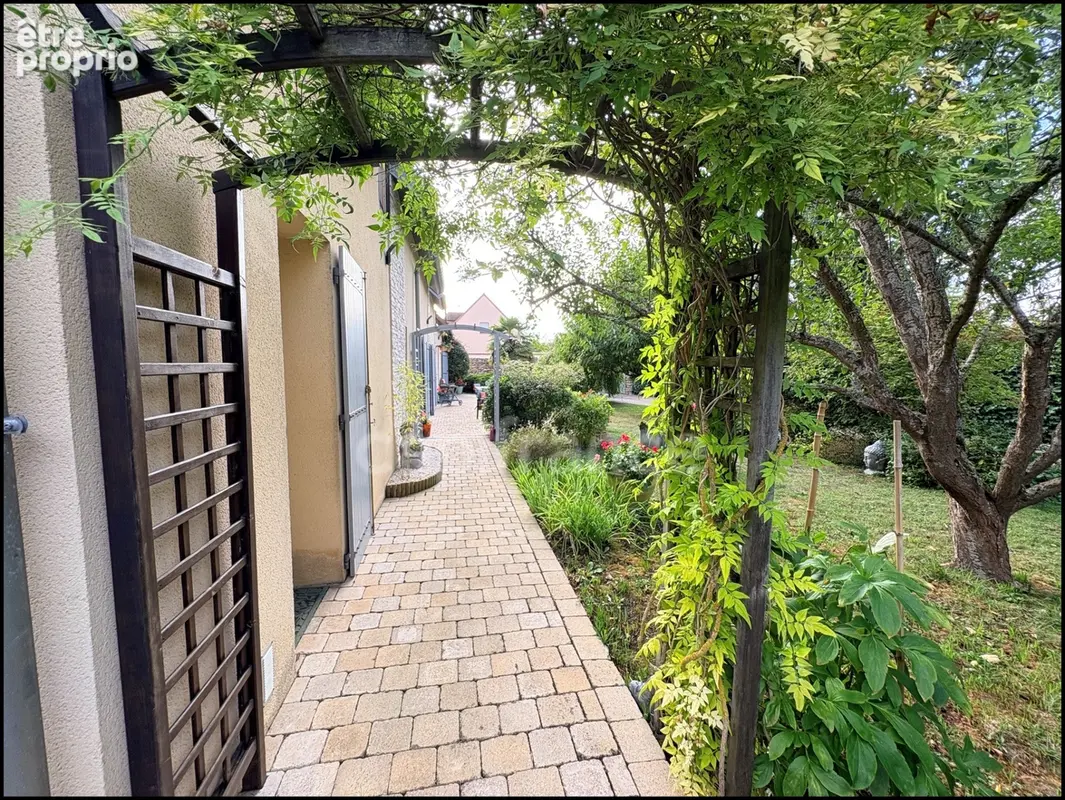 Maison à vendre 6 pièces CHAUFOUR LES BONNIERES (78) - photo 16