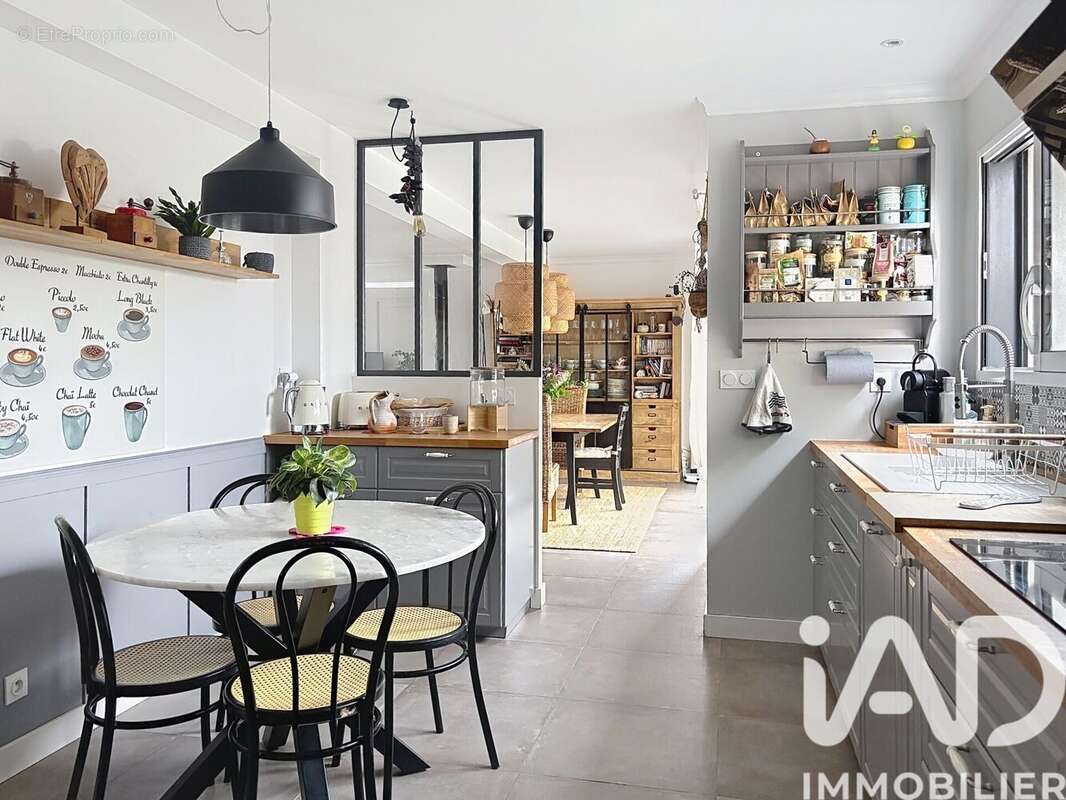 Photo 2 - Maison à SAINT-MELOIR-DES-ONDES