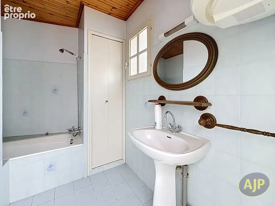 Maison 85 m² à Challans  - photo 5