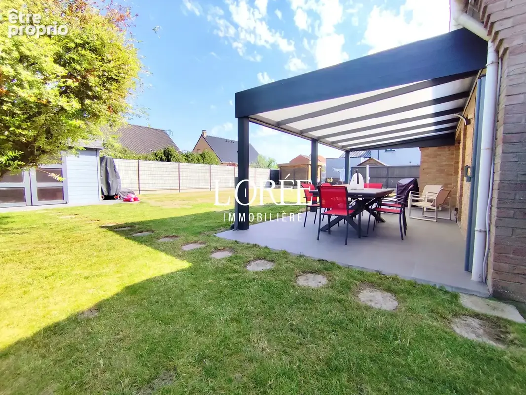 Maison Individuelle de 2010 5 chambres avec garage, terrasse et annexe de jardin - photo 11