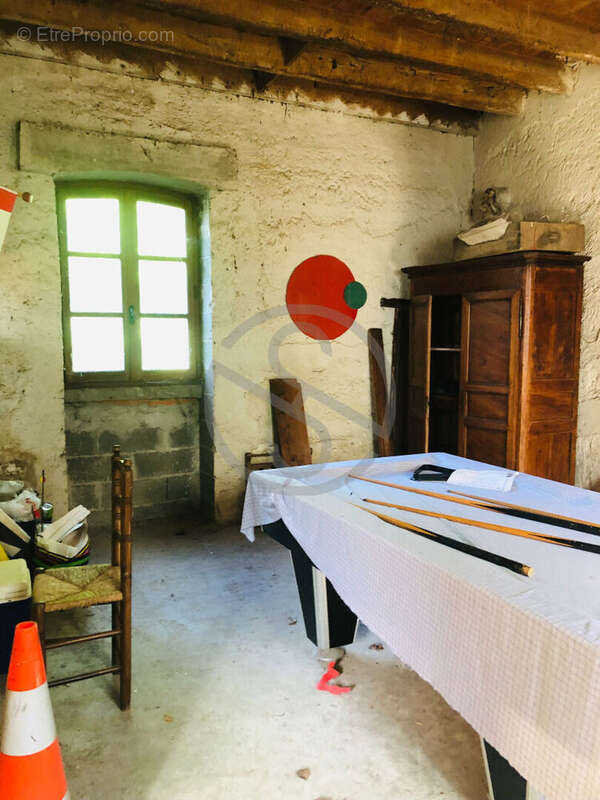 Maison à BEAUREPAIRE