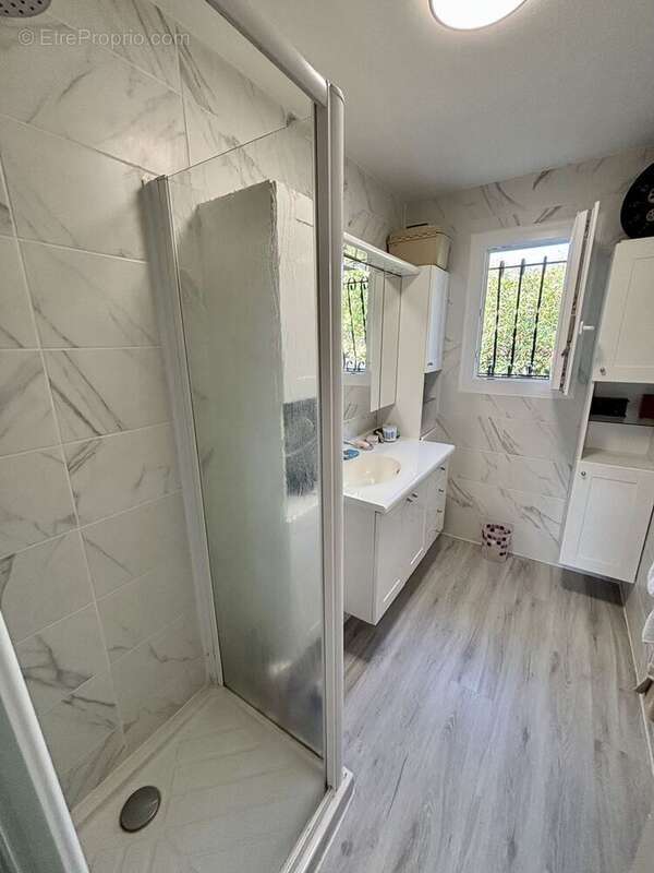 Maison à LA SALVETAT-SAINT-GILLES