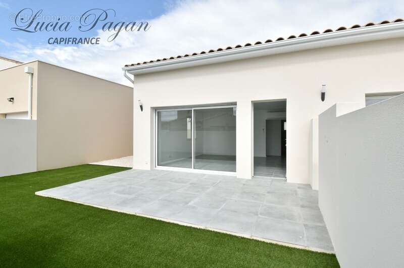 Maison à SAUVIAN