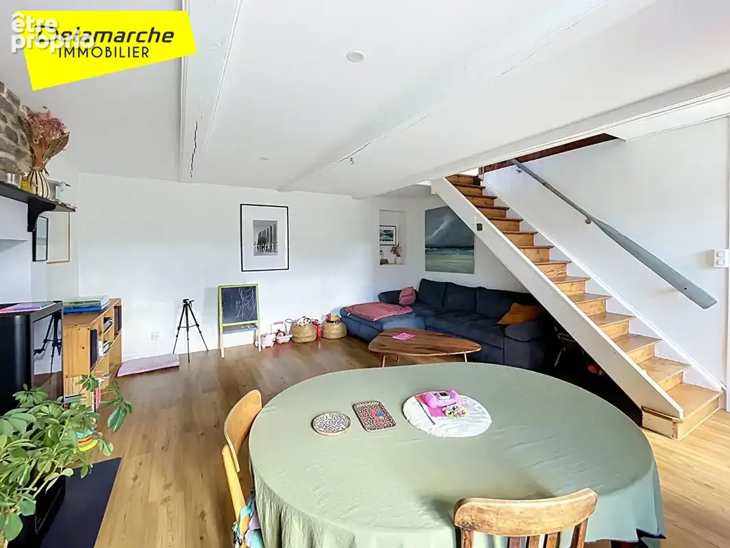 Maison à vendre 6 pièces avec dépendance à vendre  à SAINT PLANCHERS (50400) sur un terrain de 1590 m² - photo 12