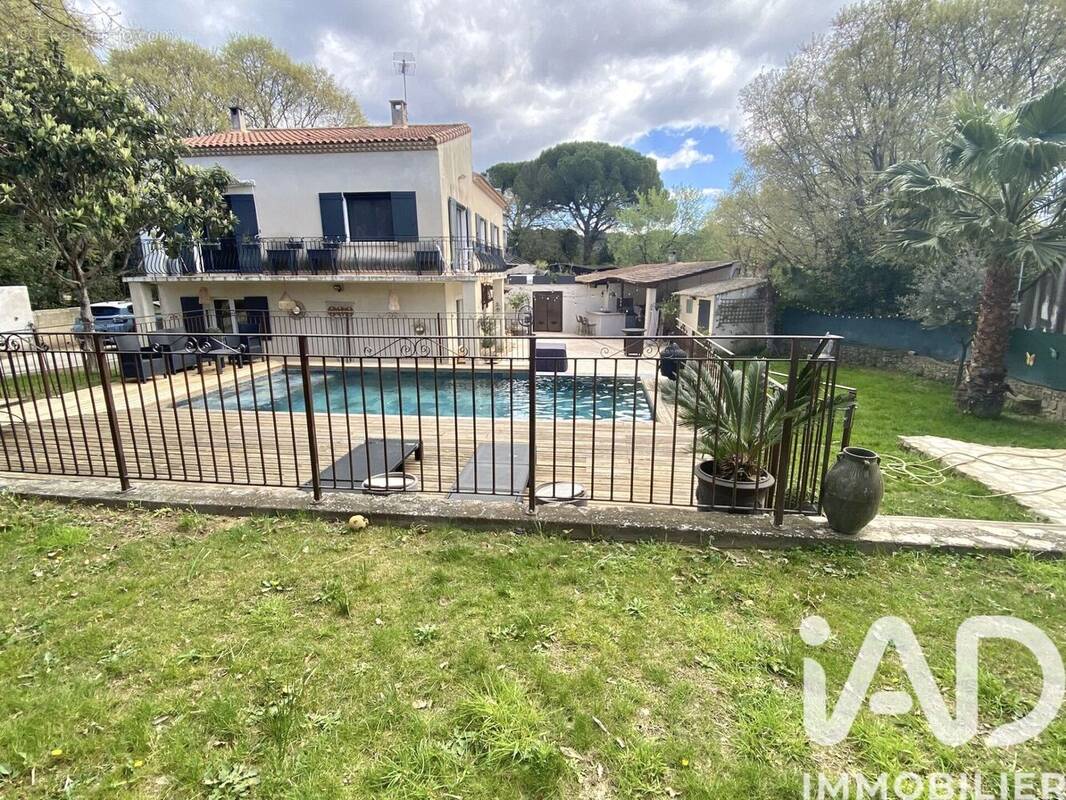 Photo 1 - Maison à NIMES