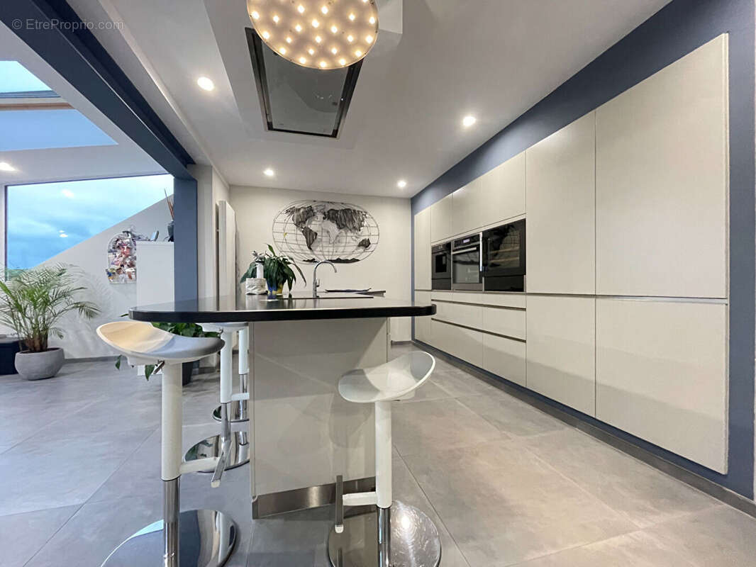 Maison à DAMELEVIERES