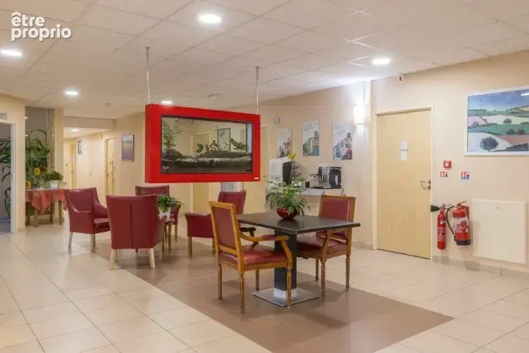 INVESTISSEMENT LOCATIF  Courtenay  Résidence EHPAD Les Pâtureaux - 5,54% de rentabilité - photo 8