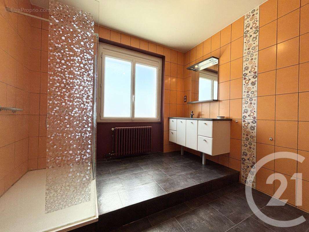 Maison 165 m² à Limoges  - photo 17