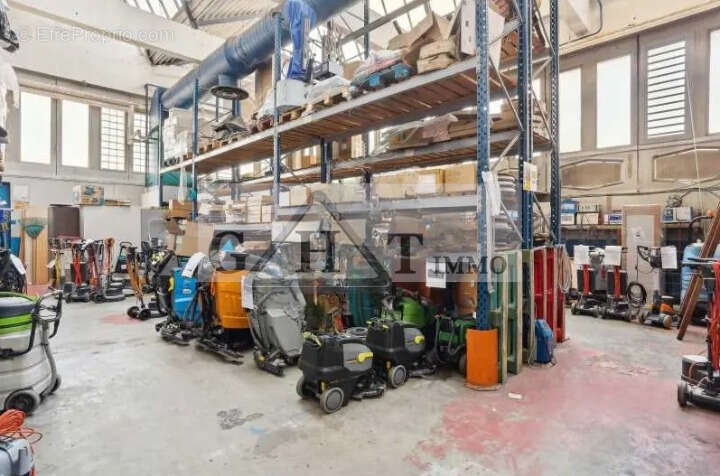 Commerce à MONTREUIL