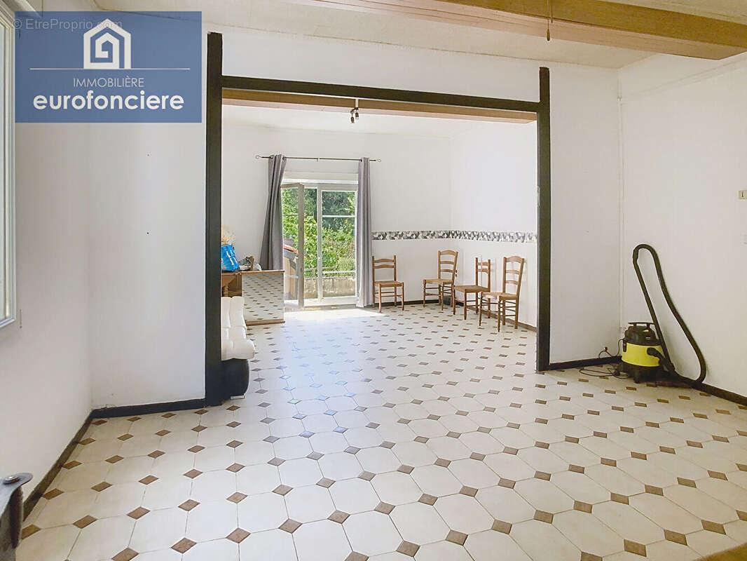 Maison à AIX-EN-OTHE