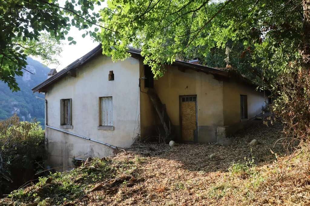 Fermette à rénover - photo 2