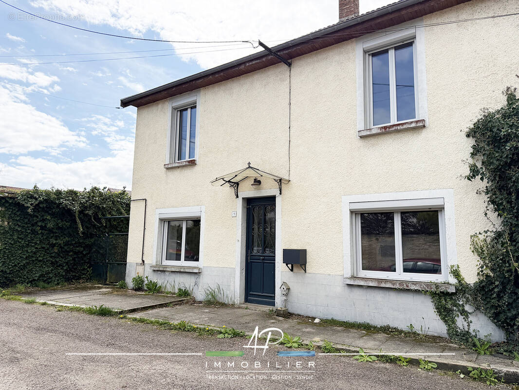 Maison à BEIRE-LE-CHATEL