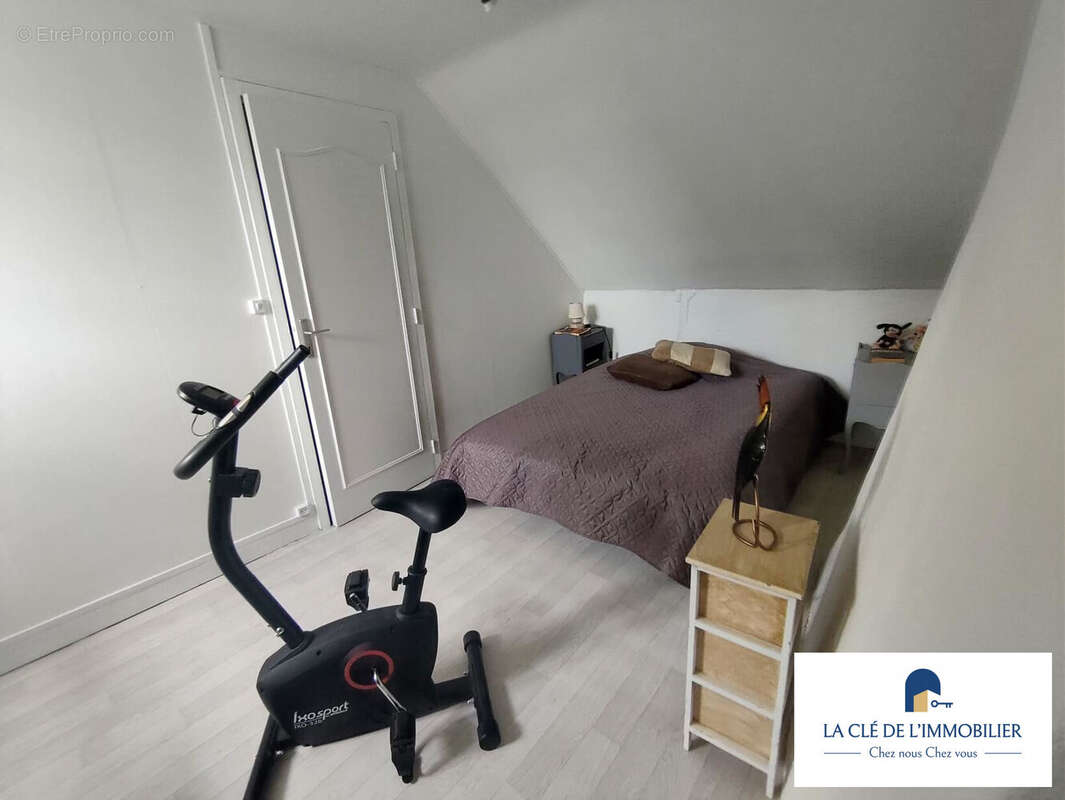 Maison 99 m² à Chateauneuf-Du-Faou  - photo 6