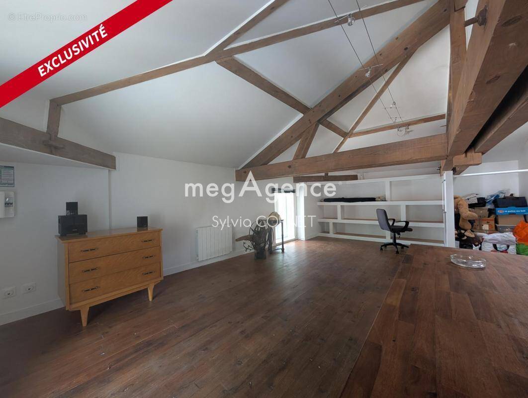 Appartement à TENAY