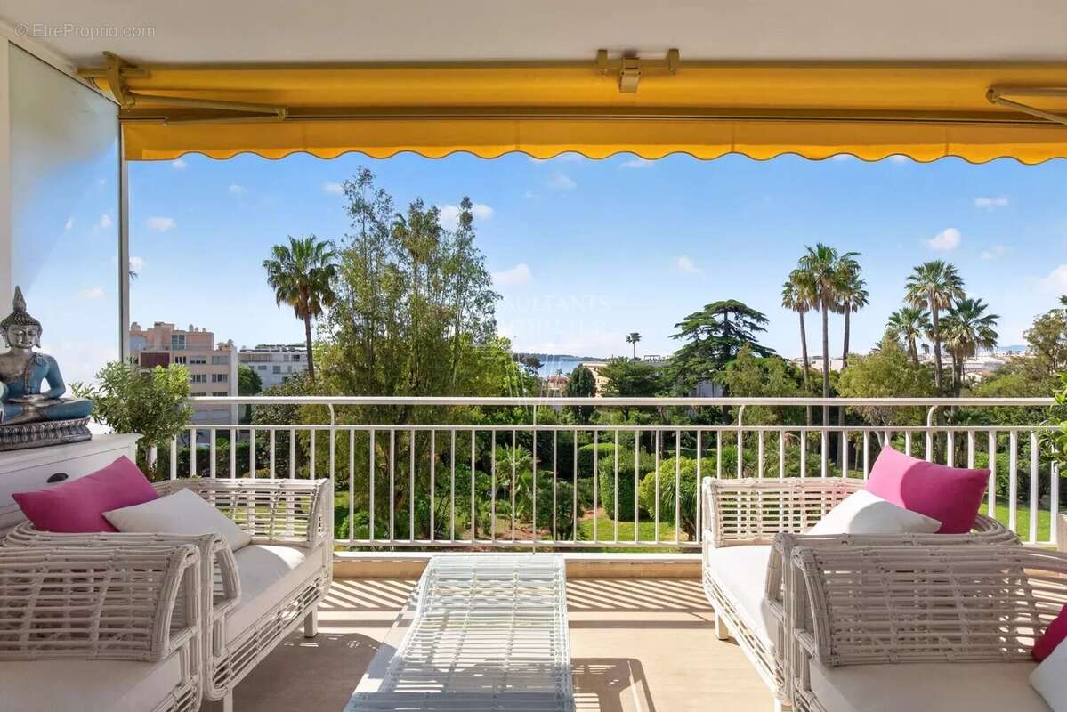 Appartement à CANNES