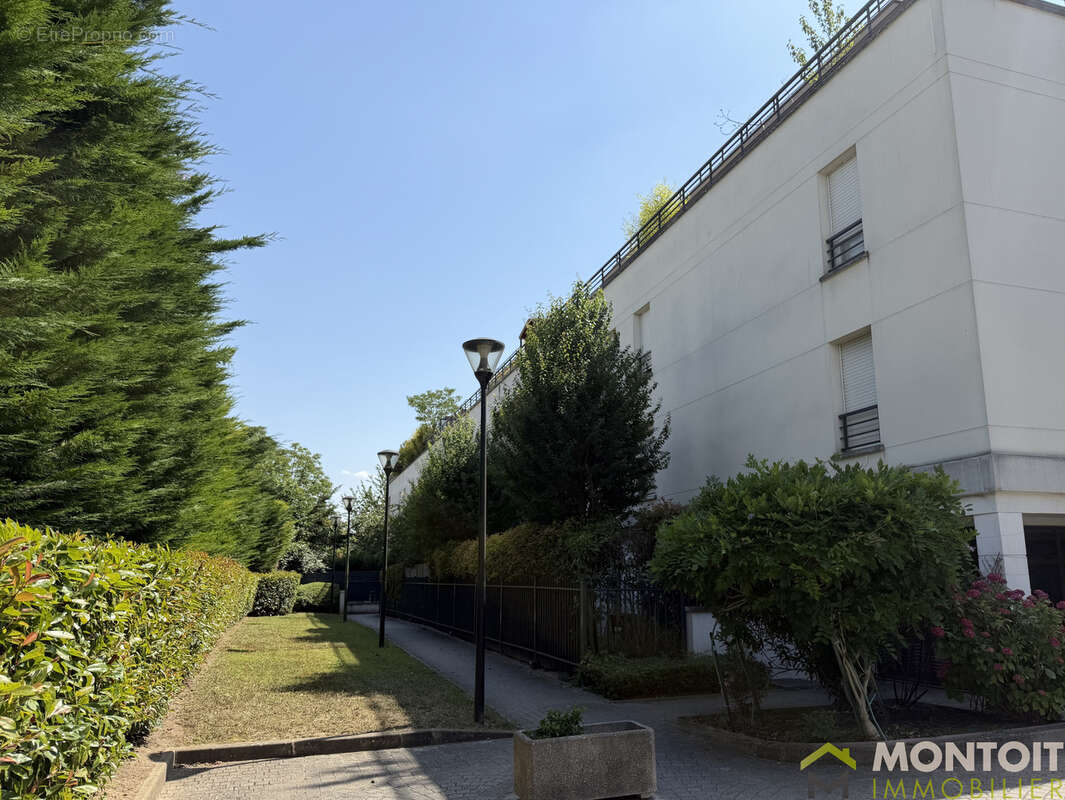 Appartement à THIAIS