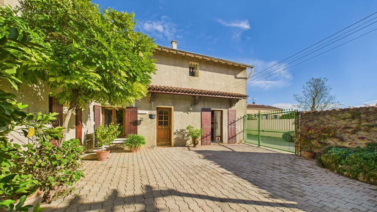 Maison à BOURG-LES-VALENCE