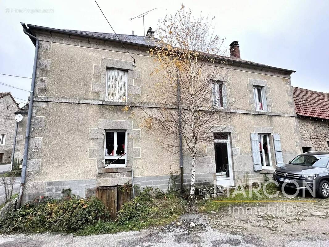 Maison à LA SAUNIERE