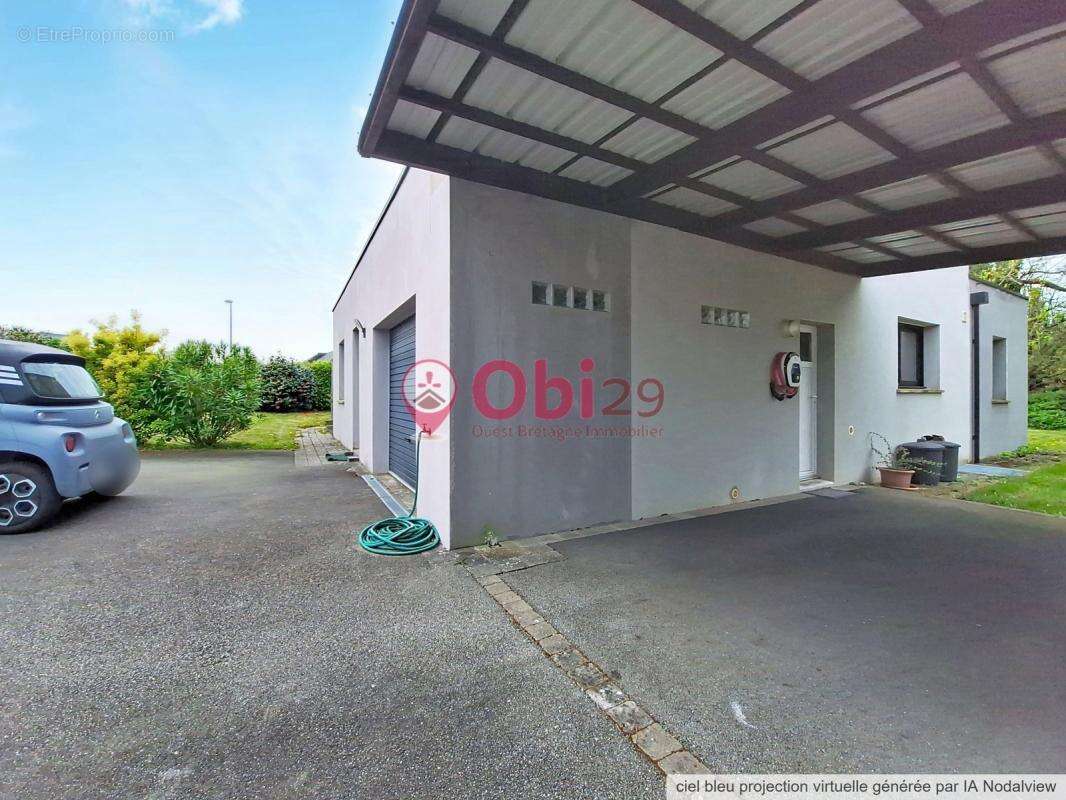 Maison à PONT-DE-BUIS-LES-QUIMERCH