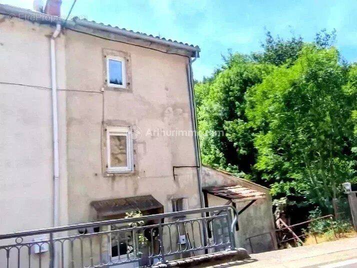 Maison à VERRERIES-DE-MOUSSANS
