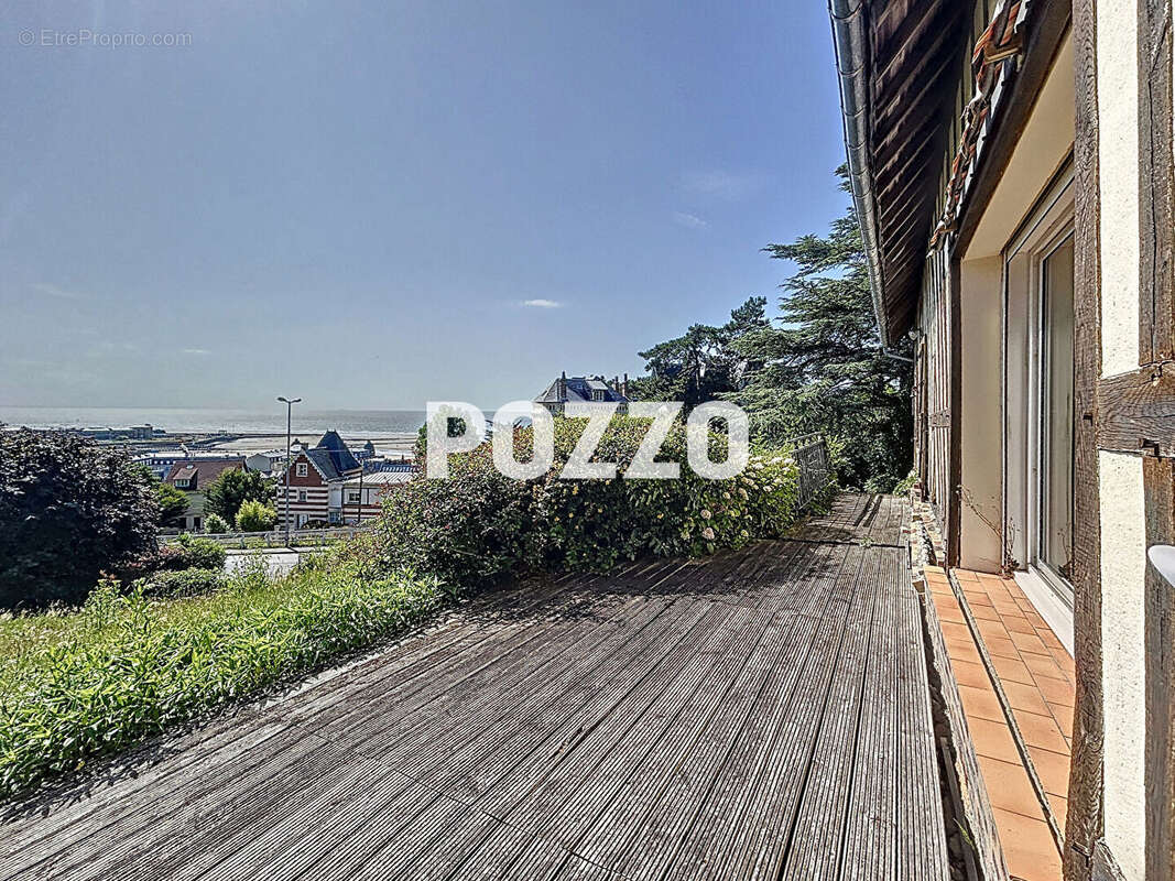 Maison à TROUVILLE-SUR-MER