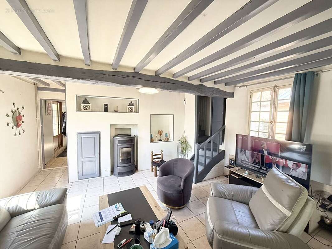 Songeons, familiale 6 chambres  (s) - photo 6
