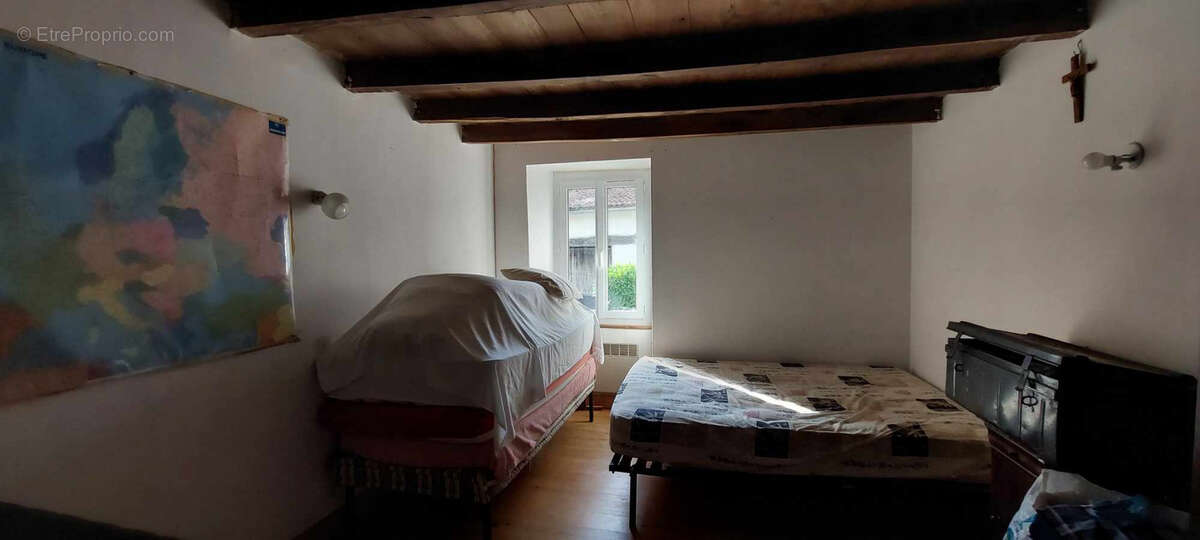 Maison à CHIRAC