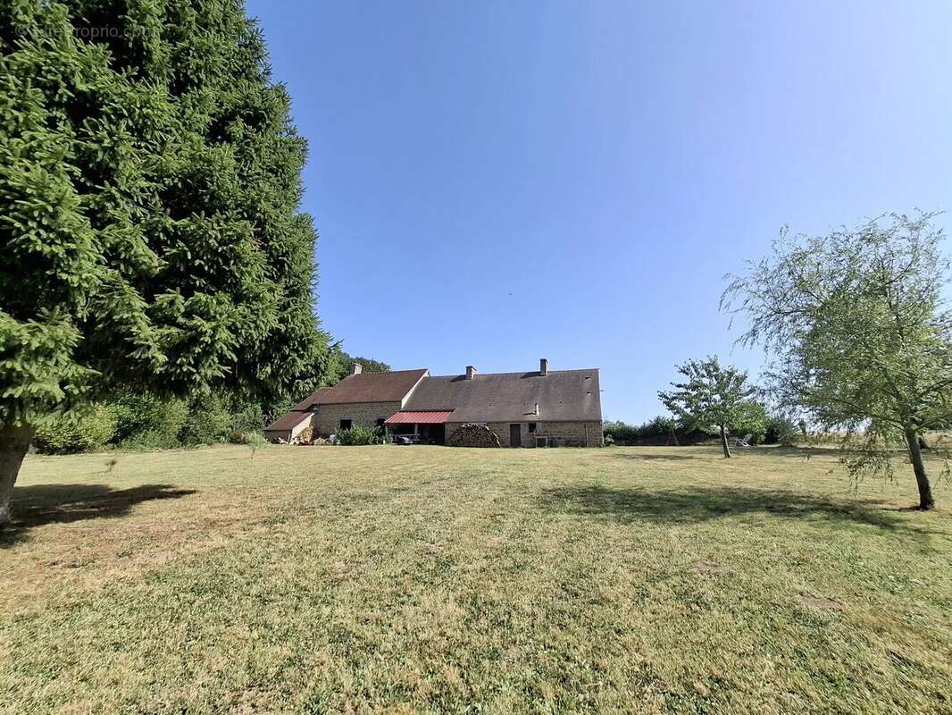 Maison à LA FERTE-MACE