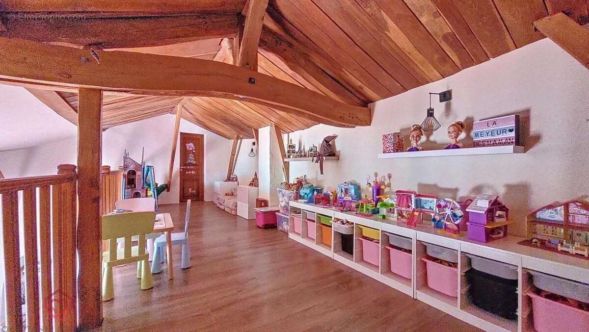 Maison à LEZAT-SUR-LEZE