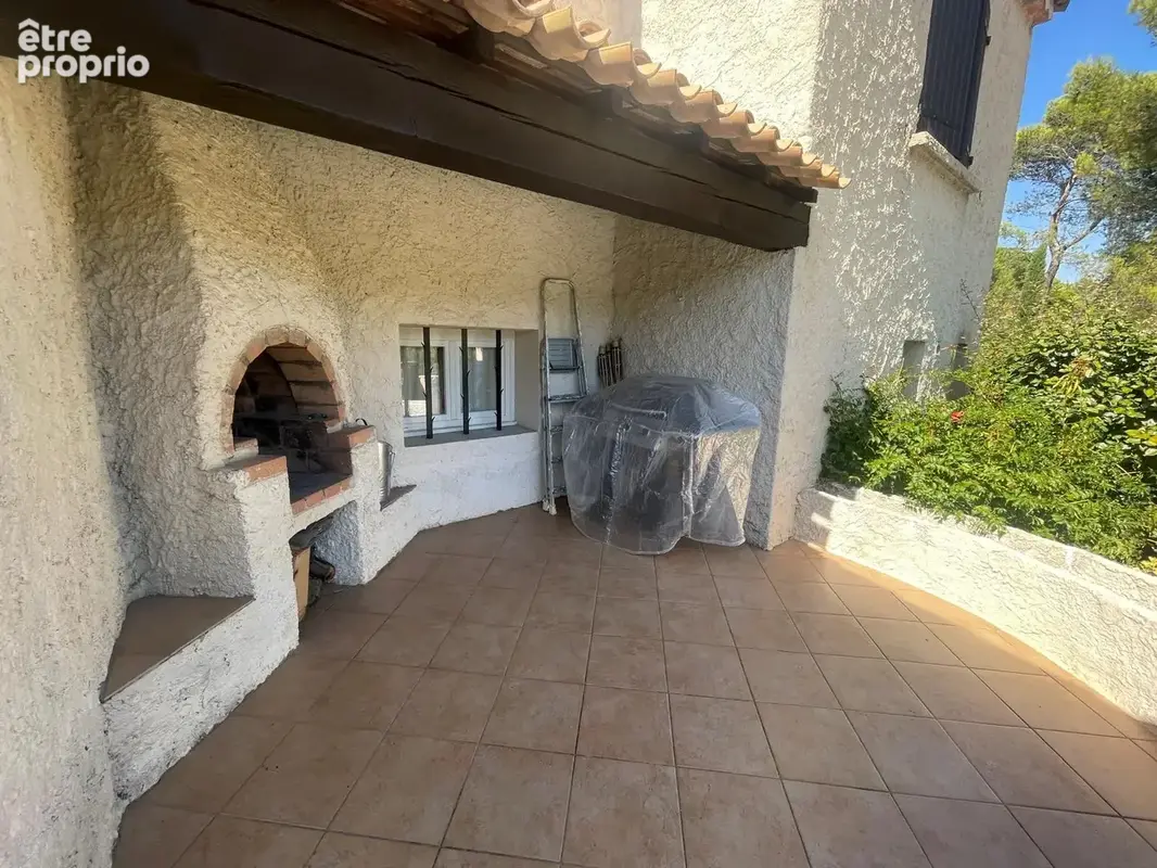 13470 carnoux en provence villa f6+ f2 + double garages 2 caves - piscine cuisine ete - photo 4