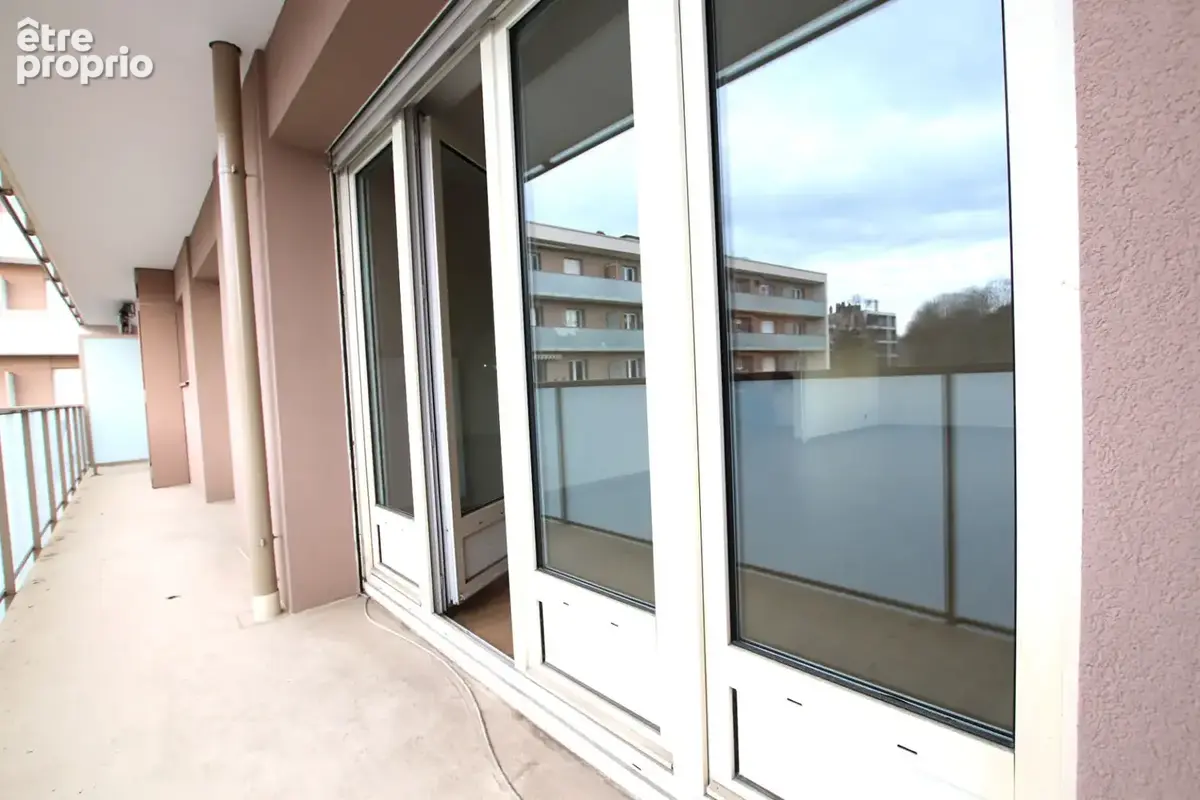 Appartement 5 pièces de 123 m² avec terrasse, box en sous-sol et cave à vendre à METZ SABLON - photo 6