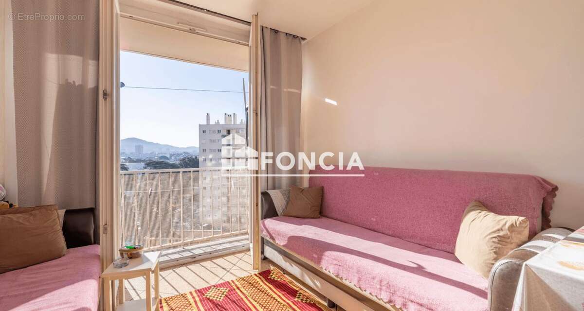 Appartement à MARSEILLE-9E