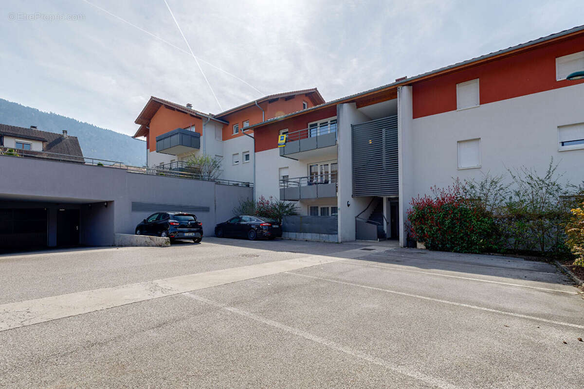 Appartement à SAINT-CERGUES