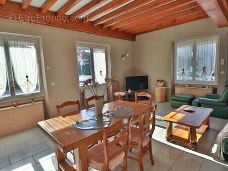 Appartement à SEURRE