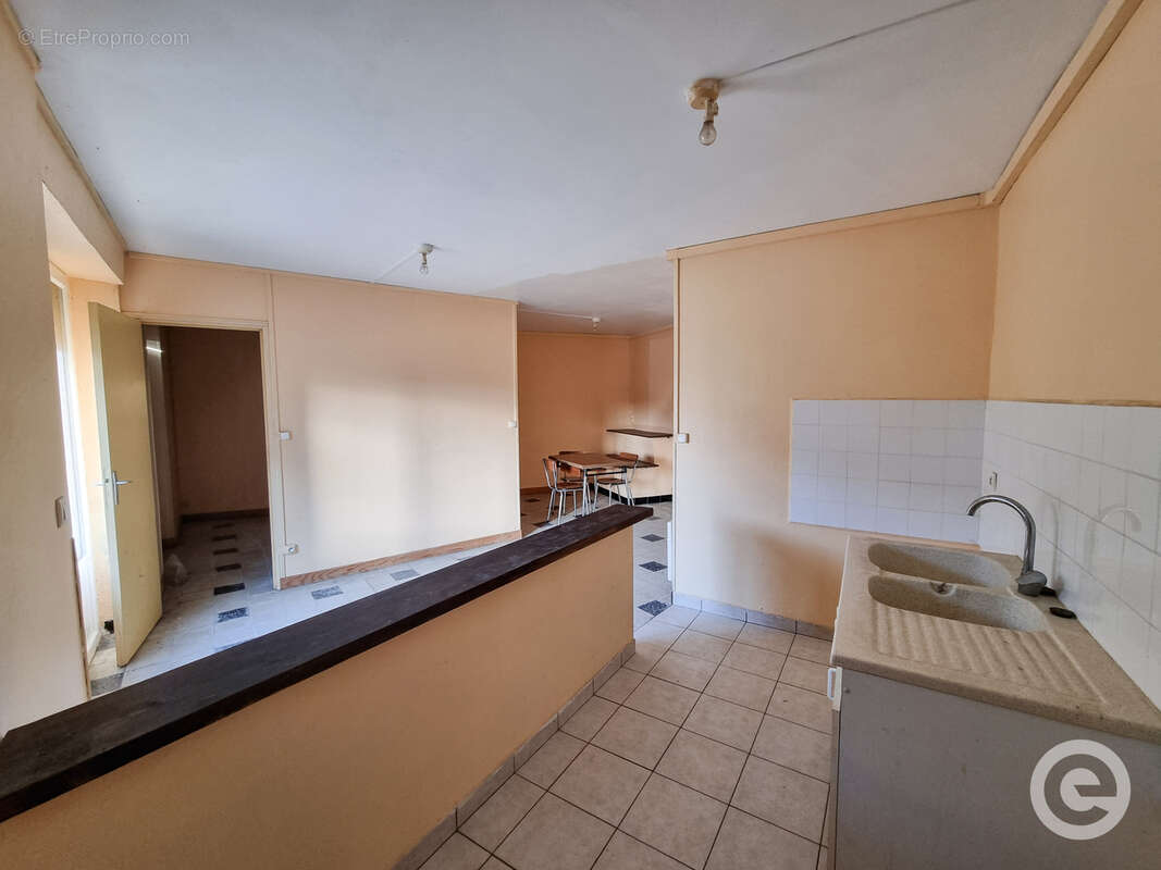 Maison à POUILLY-SUR-LOIRE