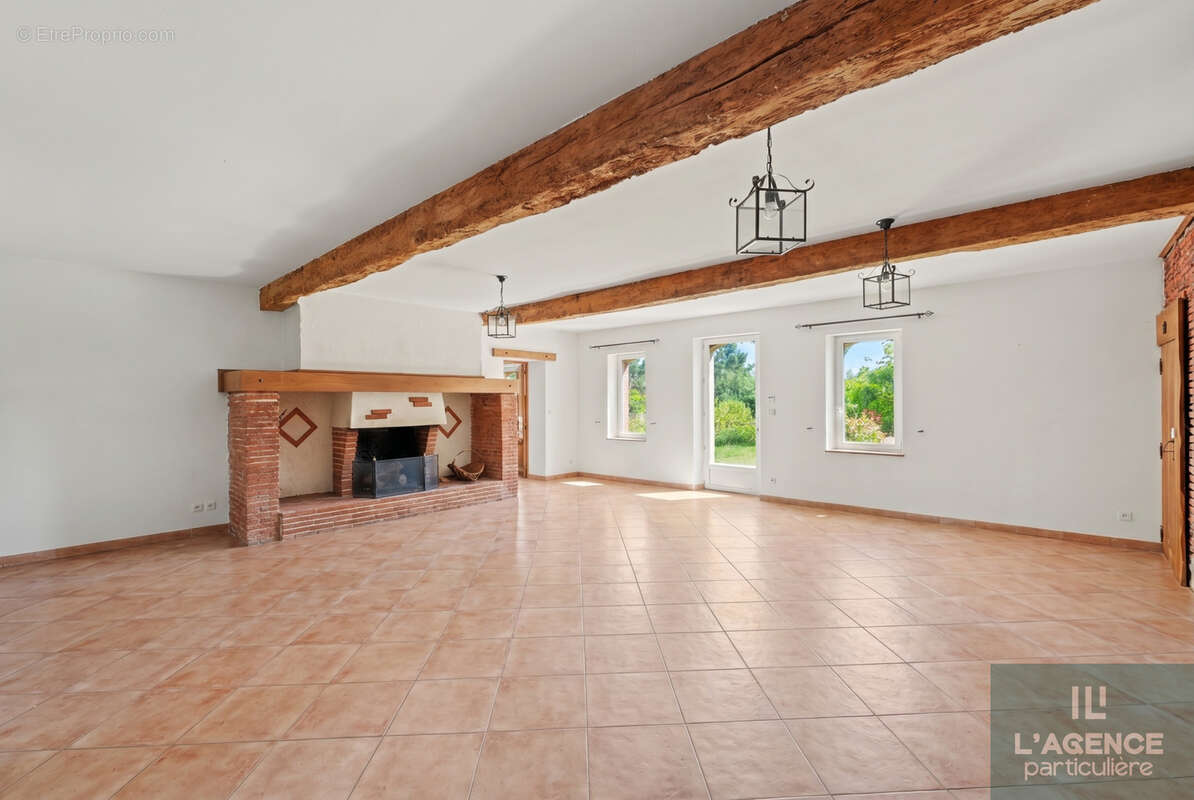 Maison à MONTGISCARD