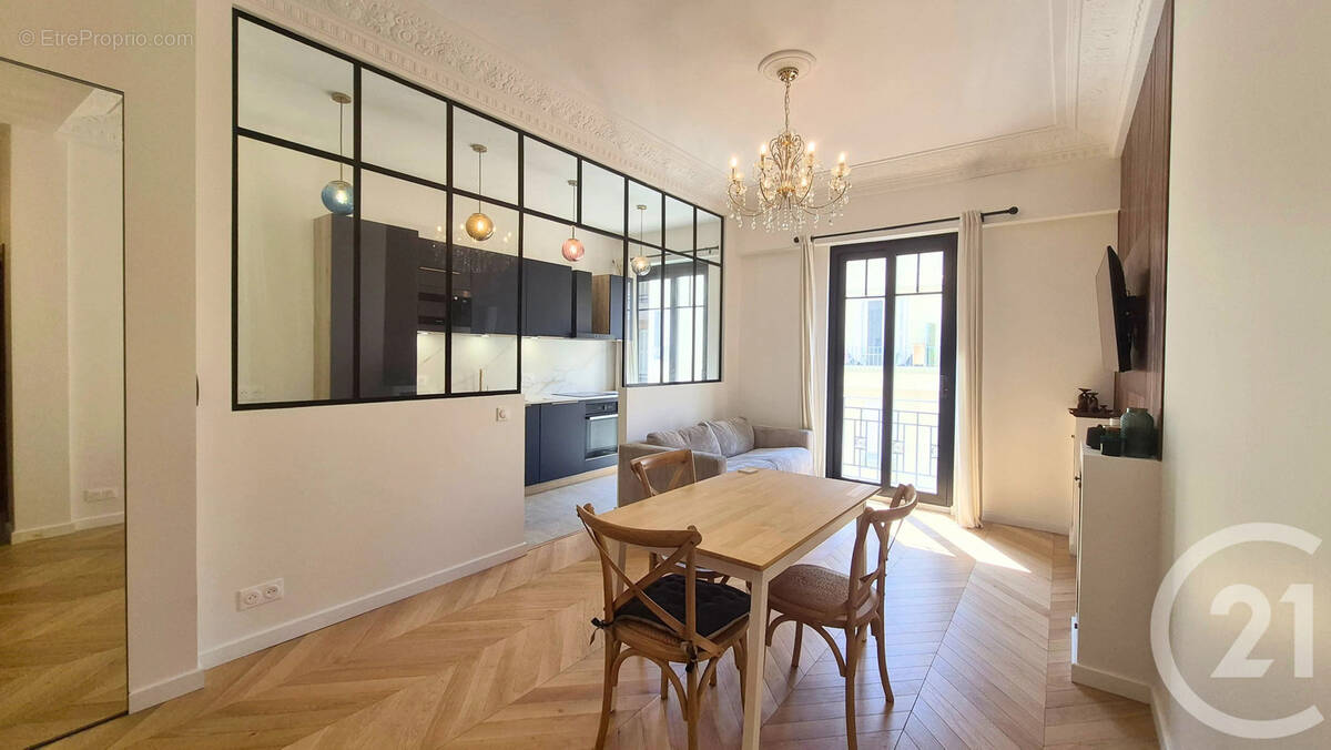 Appartement à NICE