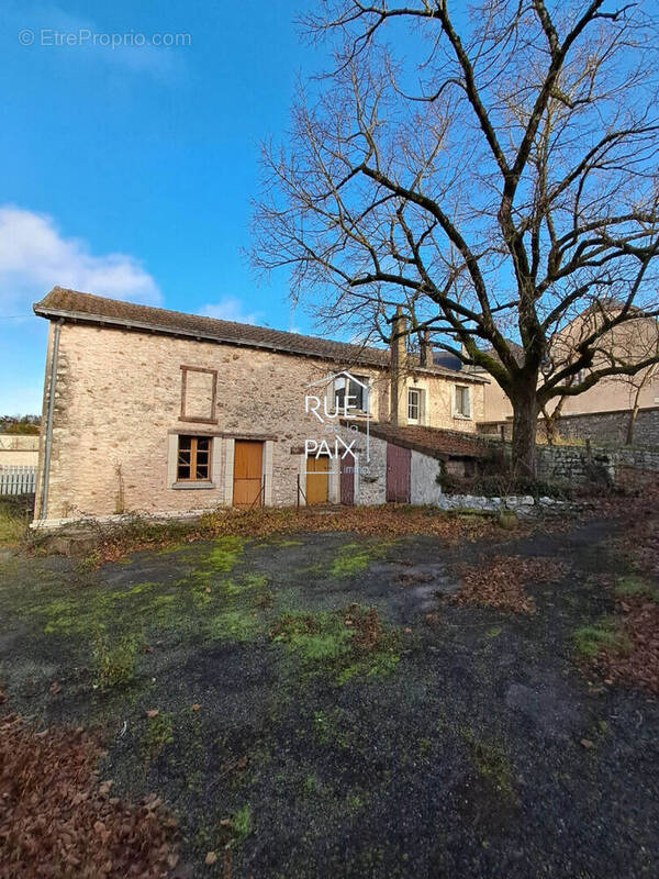 Maison à CHENEVELLES