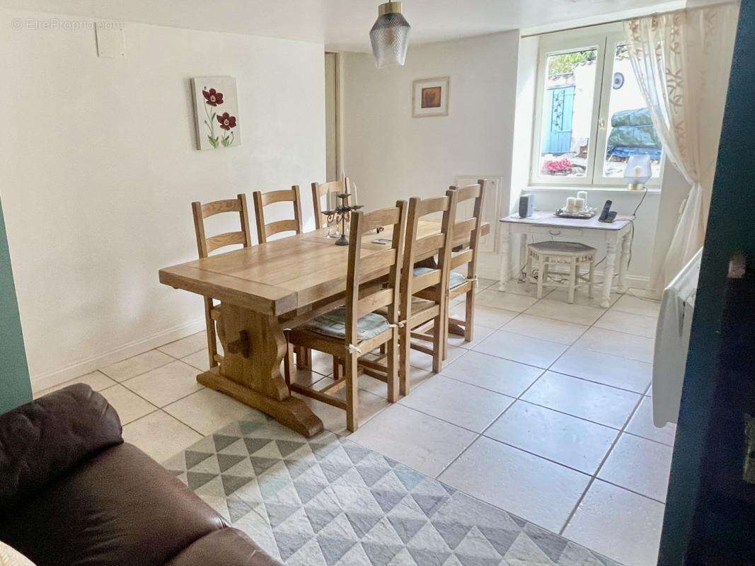 Maison à BRESDON