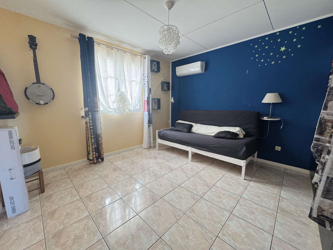 Maison à SAINT-PHILIPPE